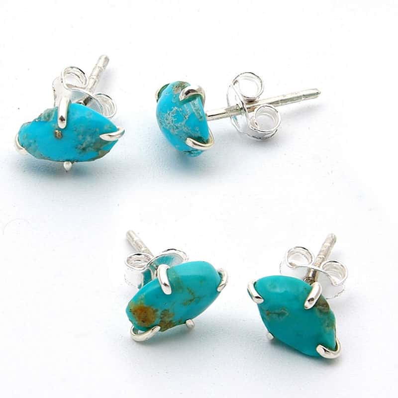 aretes de piedras turquesas